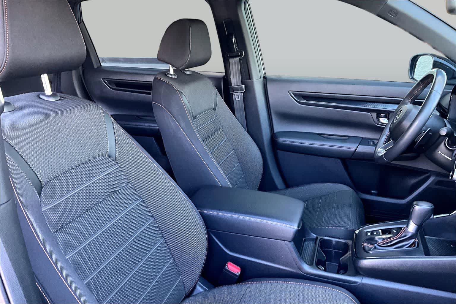 Used 2024 Honda CR-V Sport image 9
