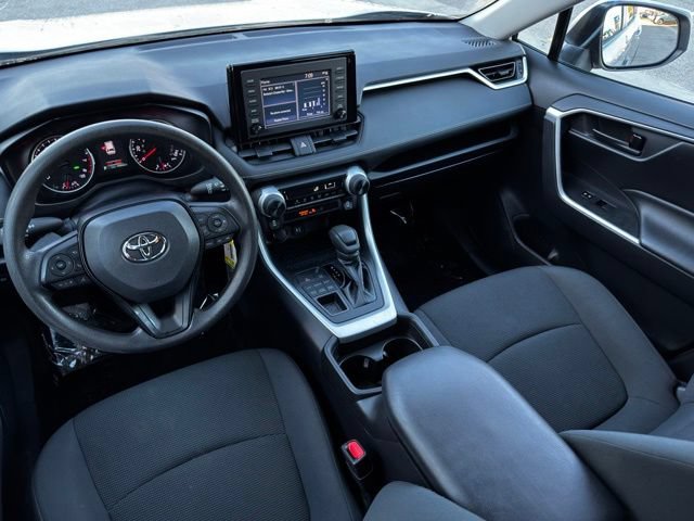Used 2019 Toyota RAV4 LE w/ Carpet Mat Package AWD/4WD image 10