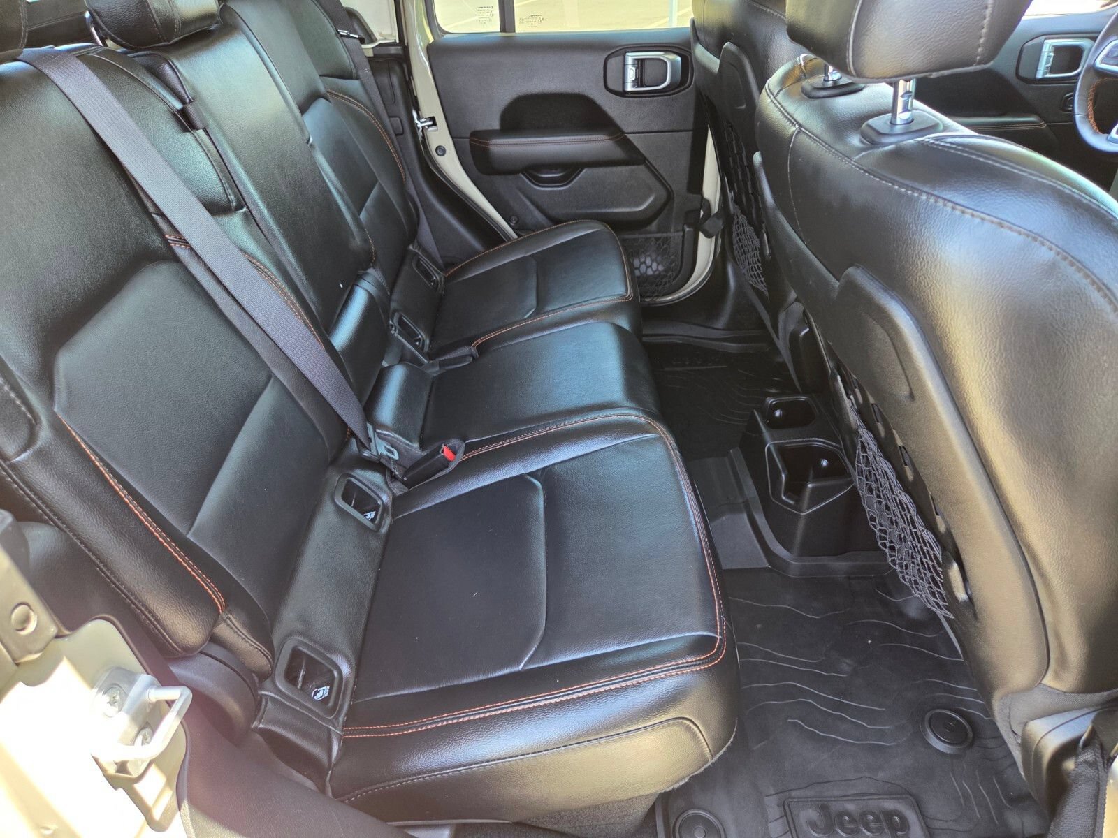 Used 2020 Jeep Gladiator Mojave AWD/4WD image 14