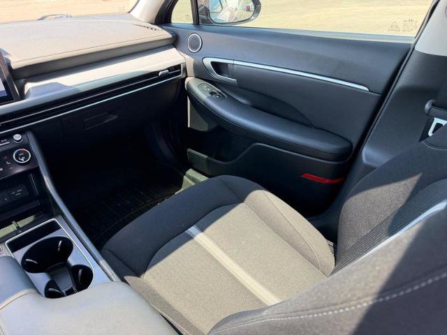Used 2024 Hyundai Sonata SEL w/ Convenience Package FWD image 18