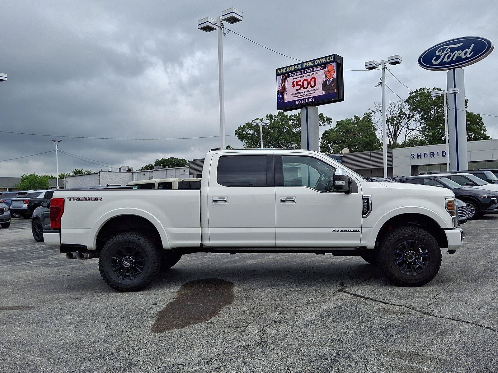 Certified 2020 Ford F250 Platinum w/ Tremor Off-Road Package AWD/4WD image 7