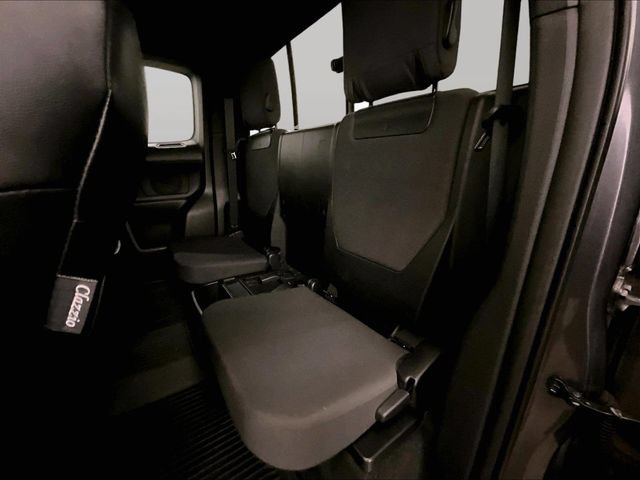 Used 2017 Toyota Tacoma TRD Sport AWD/4WD image 25