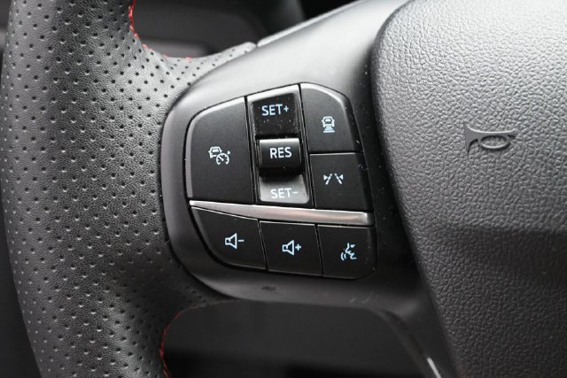 Certified 2024 Ford Escape ST-Line w/ Tech Pack #1 AWD/4WD image 12