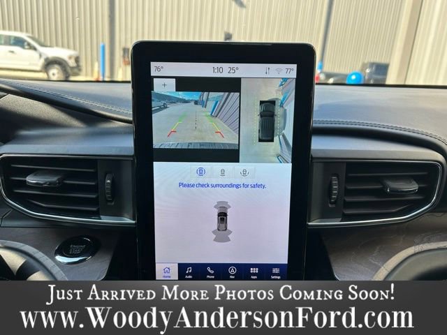 Certified 2023 Ford Explorer Platinum w/ Technology Package image 12