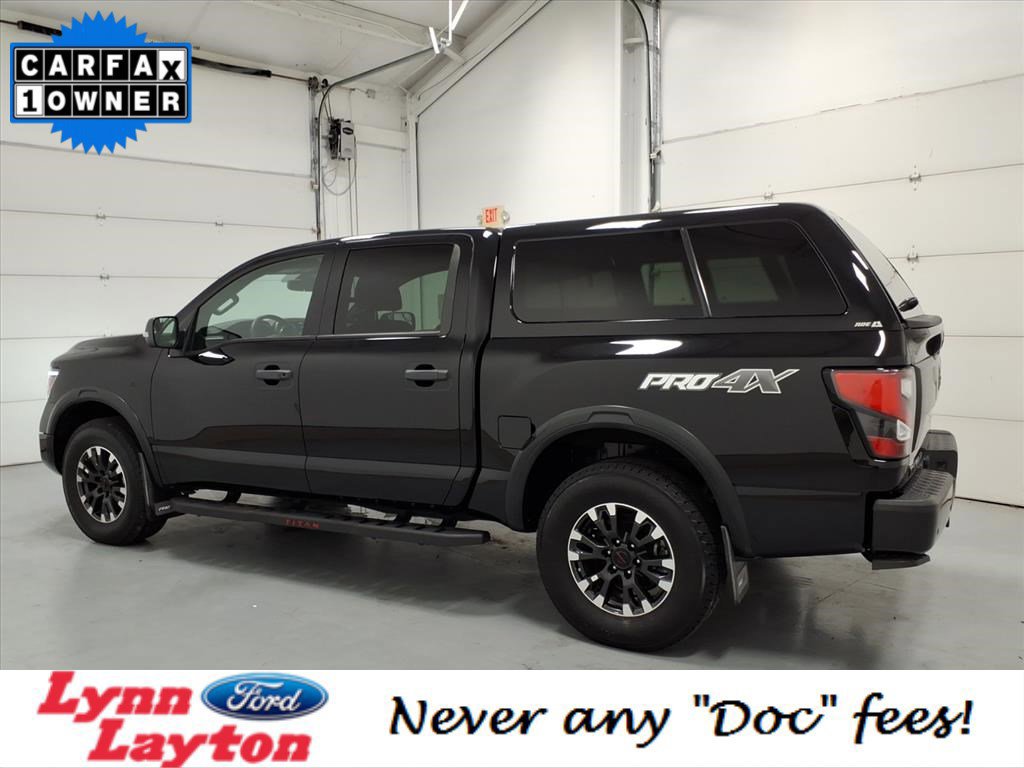 Used 2021 Nissan Titan PRO-4X w/ Pro-4x Convenience Package image 3