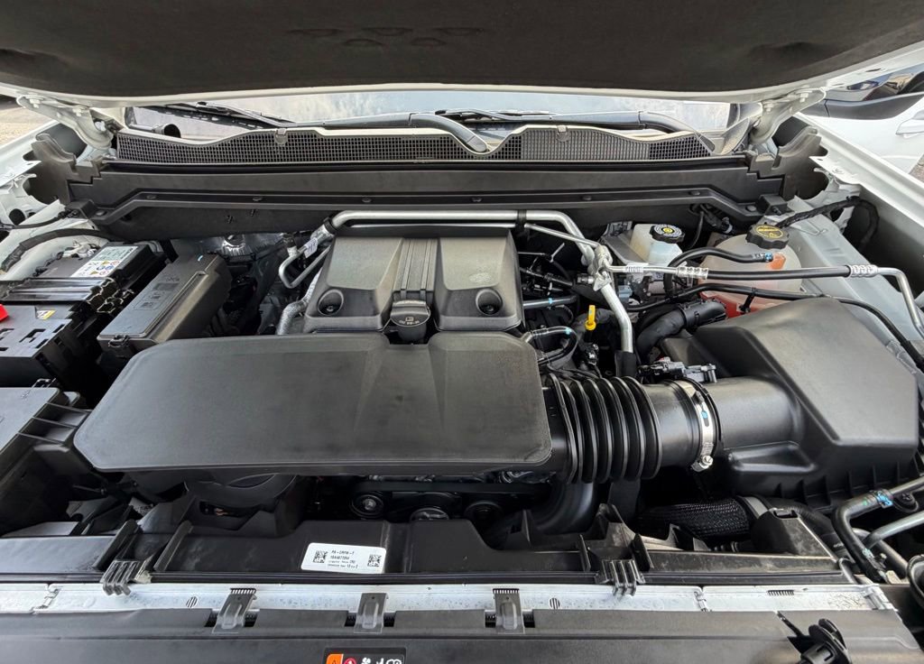 Used 2025 GMC Canyon Elevation AWD/4WD image 30