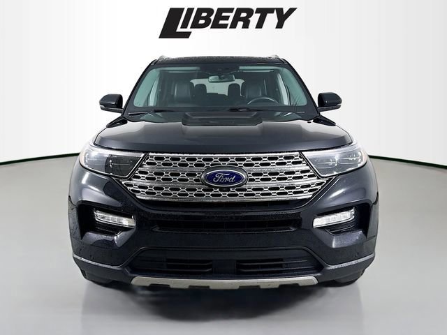 Certified 2022 Ford Explorer Limited w/ Equipment Group 301A image 8