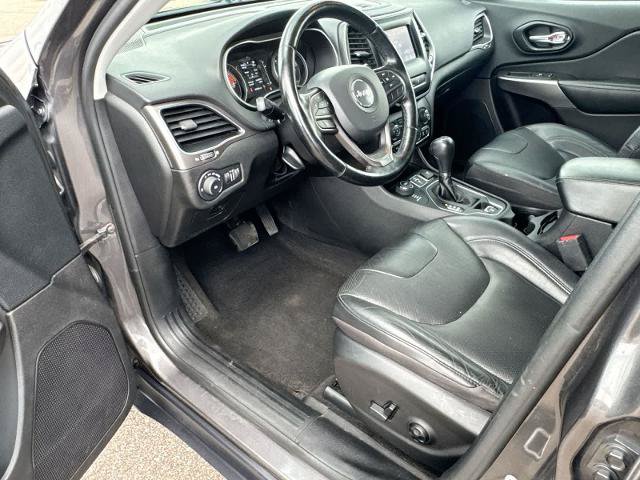 Used 2021 Jeep Cherokee Latitude Lux AWD/4WD image 10