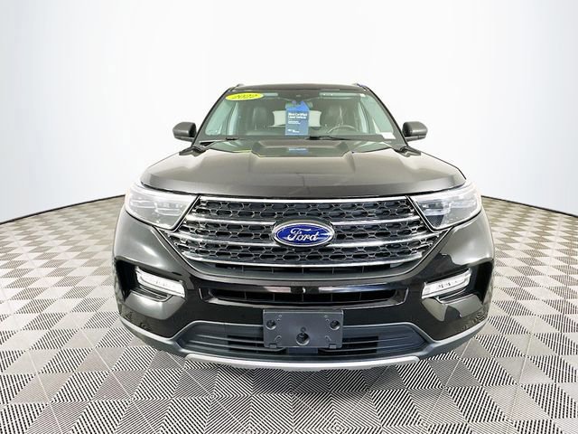 Certified 2022 Ford Explorer XLT w/ Equipment Group 202A image 9