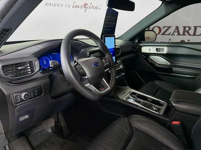 Certified 2023 Ford Explorer ST w/ Equipment Group 401A AWD/4WD image 11