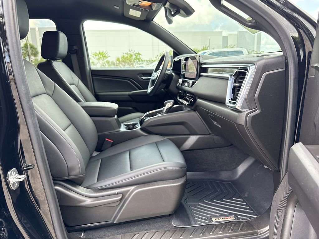 Used 2024 GMC Canyon Elevation w/ Elevation Premium Package RWD image 26