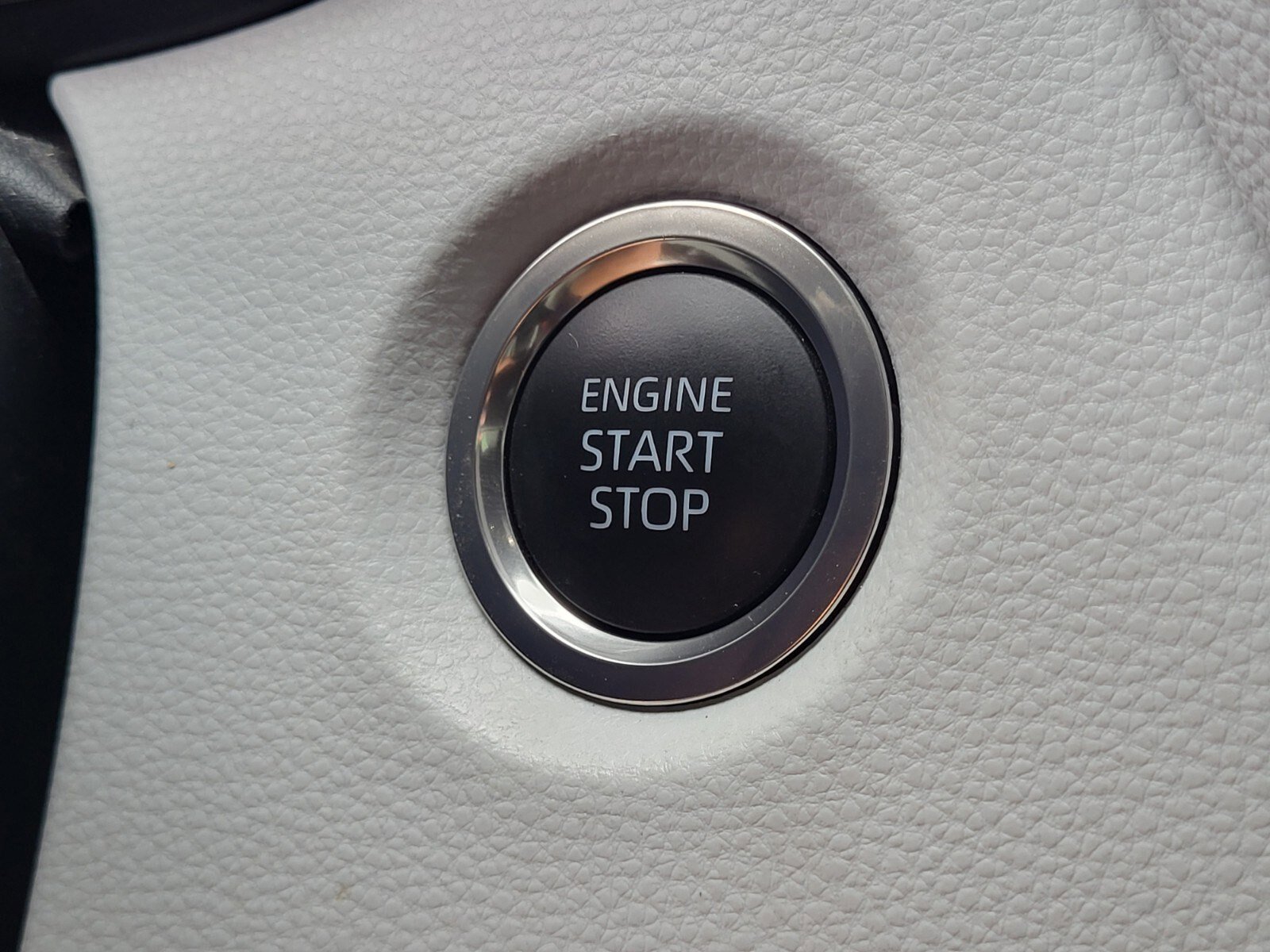 Used 2025 Toyota Corolla XSE FWD image 24