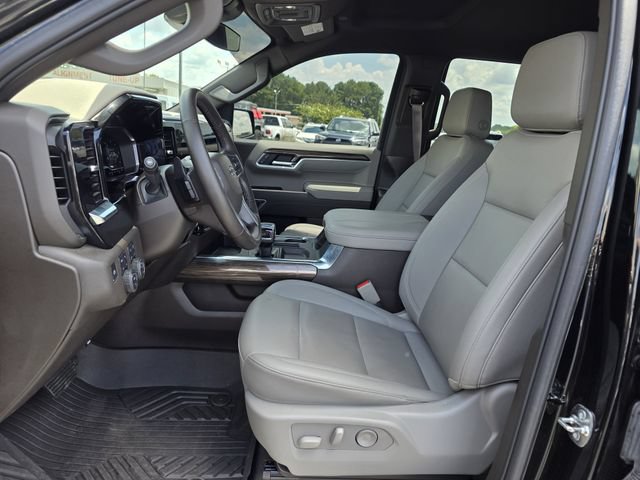 Used 2025 Chevrolet Silverado 1500 RST w/ RST All Star Premium Package AWD/4WD image 13