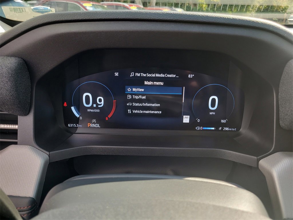 Certified 2025 Ford Explorer Active image 29