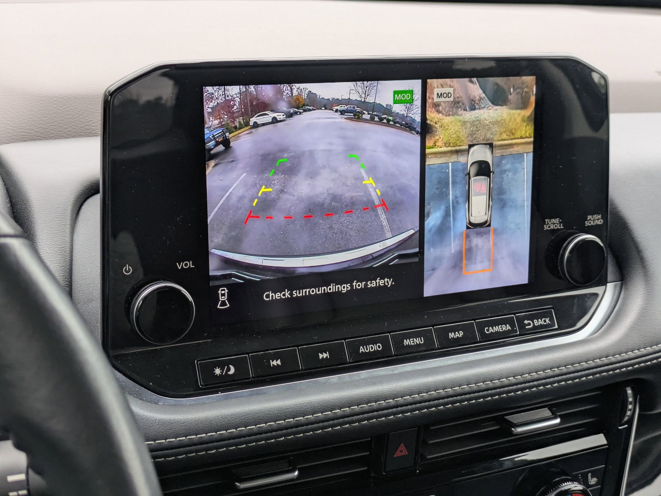 Used 2022 Nissan Rogue SL w/ SL Premium Package image 21