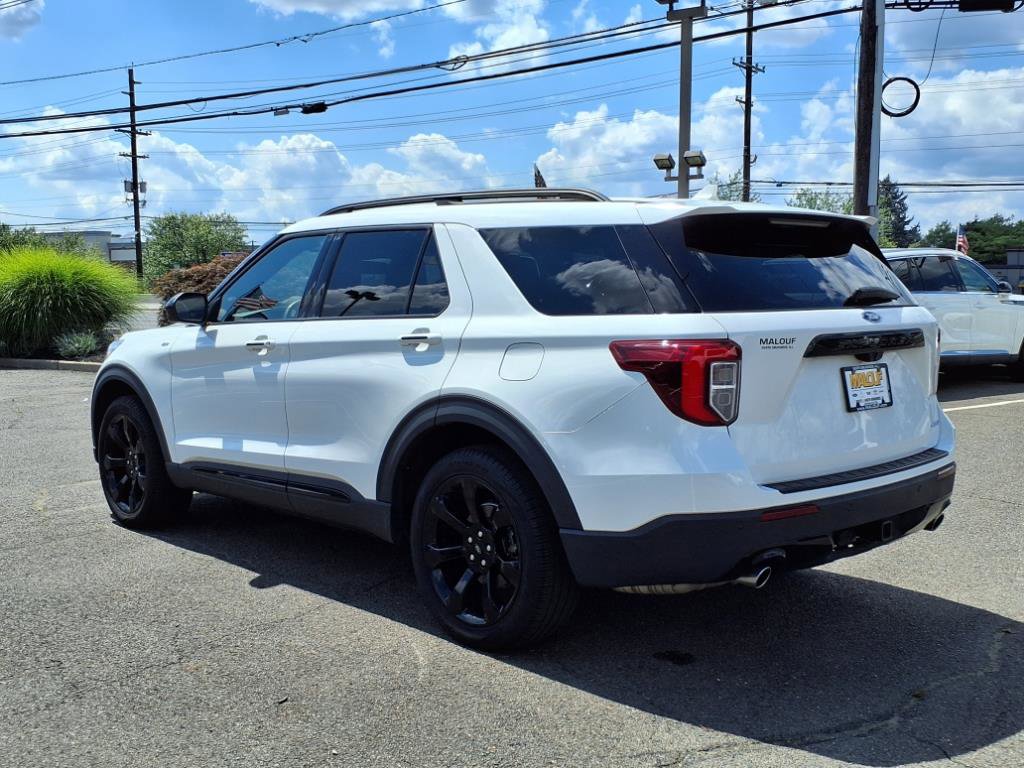 Certified 2023 Ford Explorer ST-Line w/ Class IV Trailer Tow Package image 5