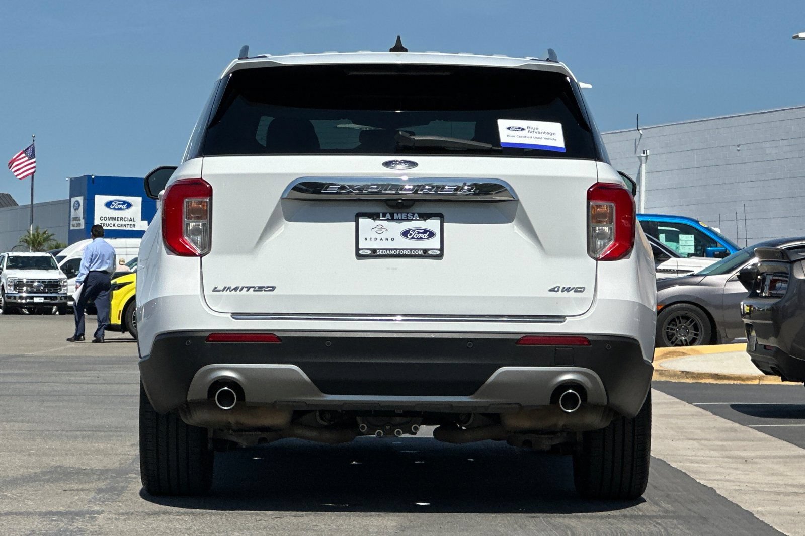 Certified 2023 Ford Explorer Limited w/ Equipment Group 301A AWD/4WD image 4
