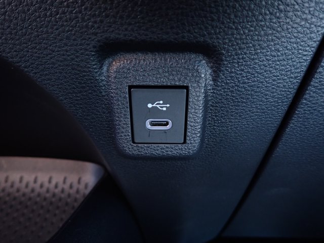 Used 2025 Toyota Corolla SE FWD image 19