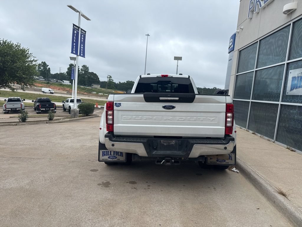 Certified 2022 Ford F350 Lariat w/ Lariat Value Package AWD/4WD image 6