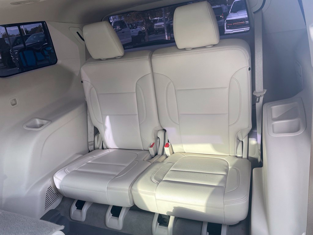 Used 2021 GMC Acadia Denali w/ Denali Technology Package FWD image 28
