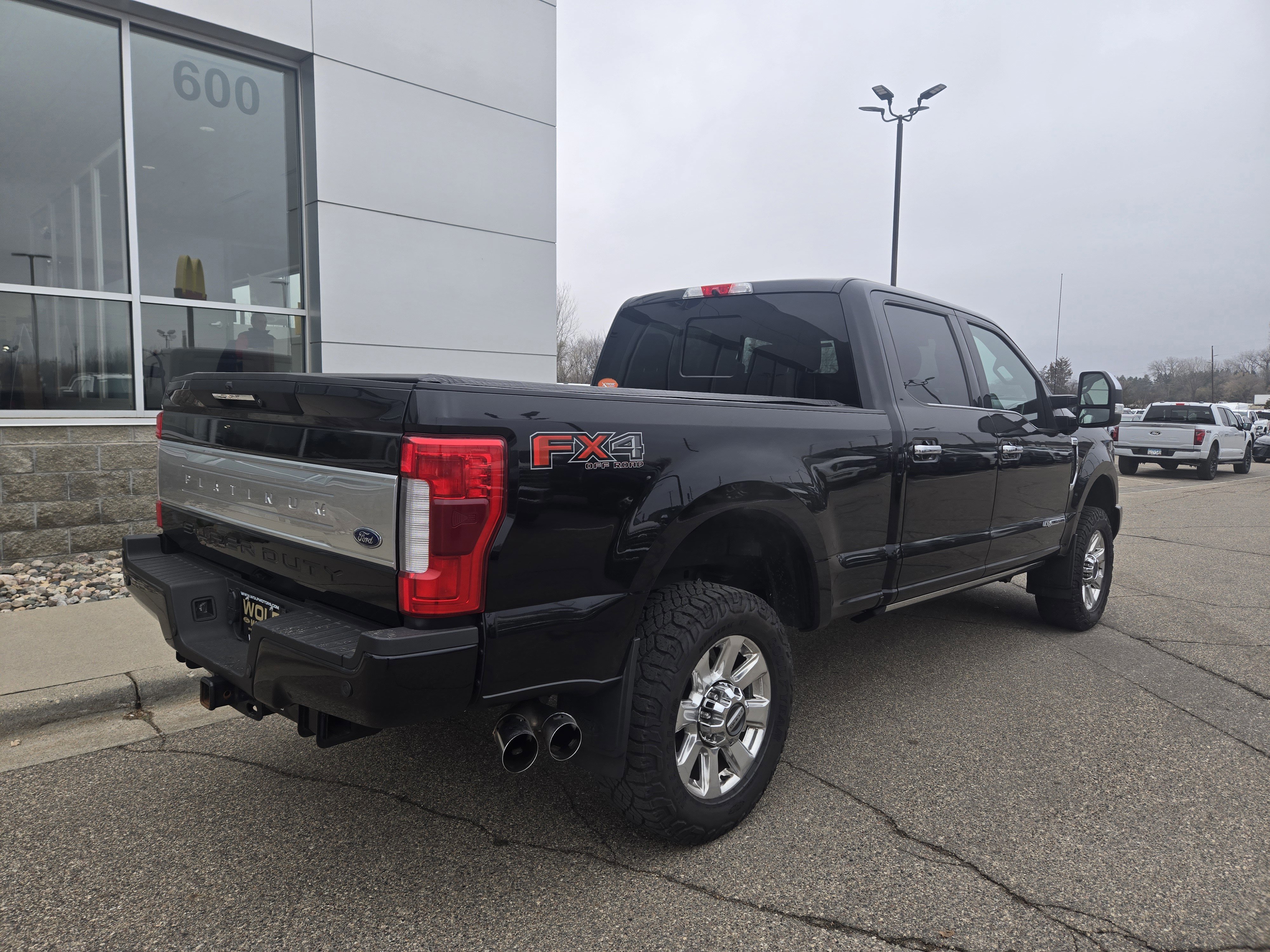 Certified 2019 Ford F350 Platinum w/ Platinum Ultimate Package image 5