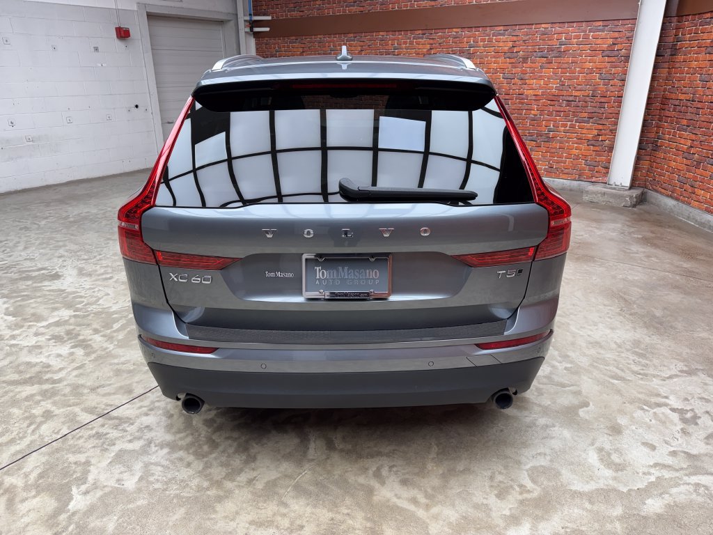 Used 2020 Volvo XC60 T5 Momentum AWD/4WD image 4