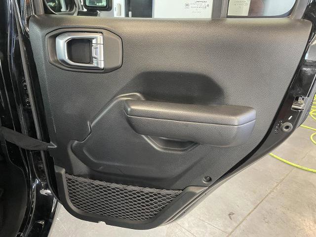Used 2021 Jeep Wrangler Unlimited Sport image 19