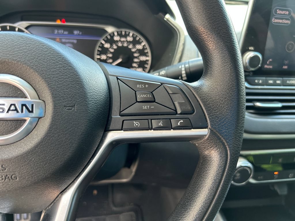 Used 2020 Nissan Altima 2.5 S FWD image 22