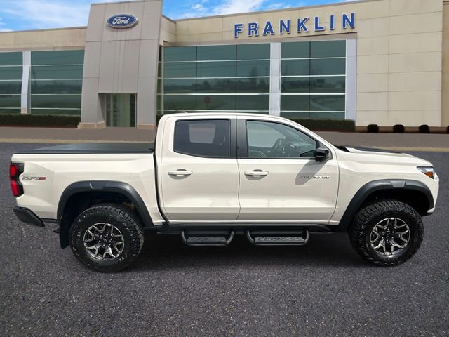 Used 2026 Chevrolet Colorado ZR2 w/ Technology Package AWD/4WD image 6