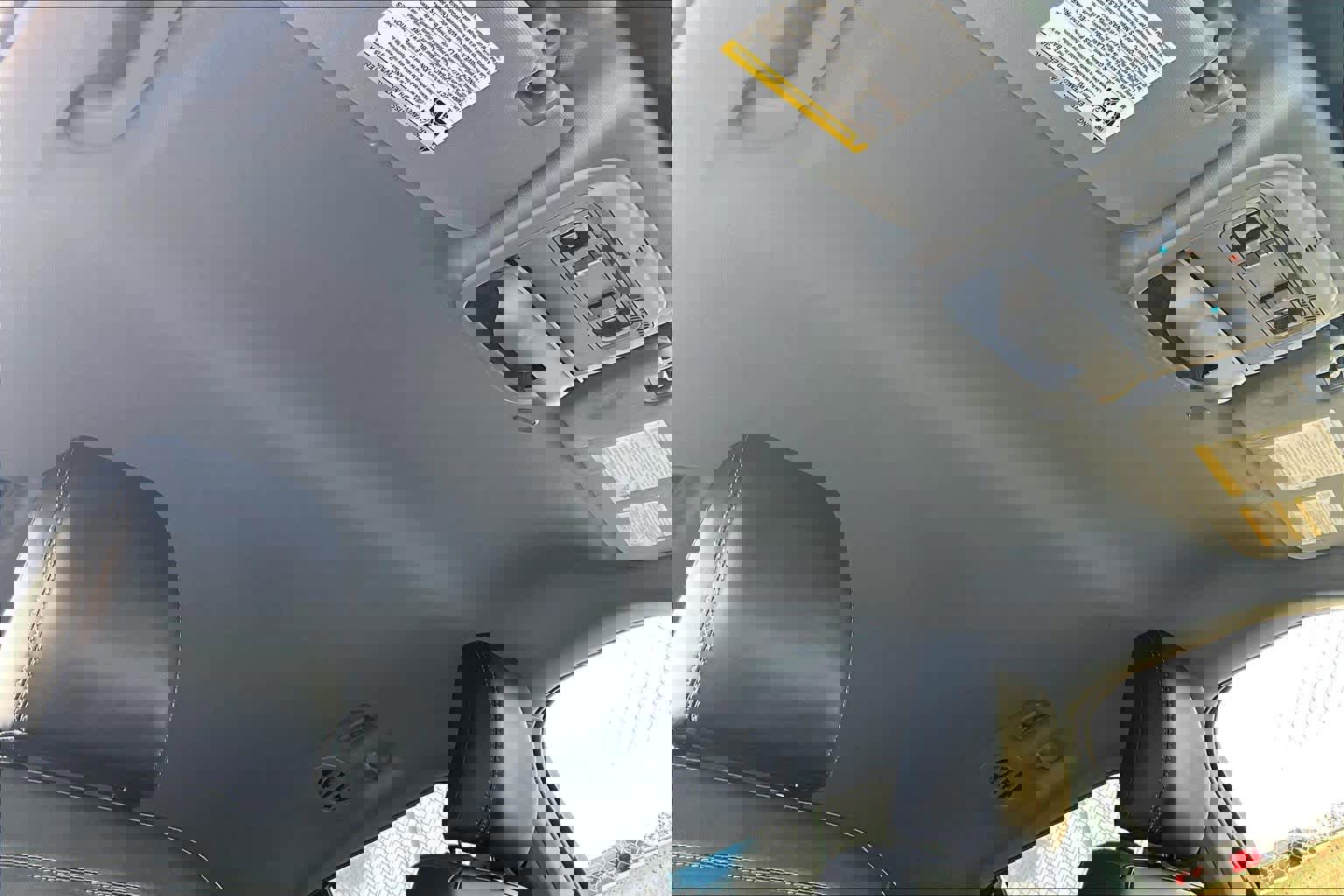 Certified 2022 Ford Explorer XLT w/ Equipment Group 202A image 15