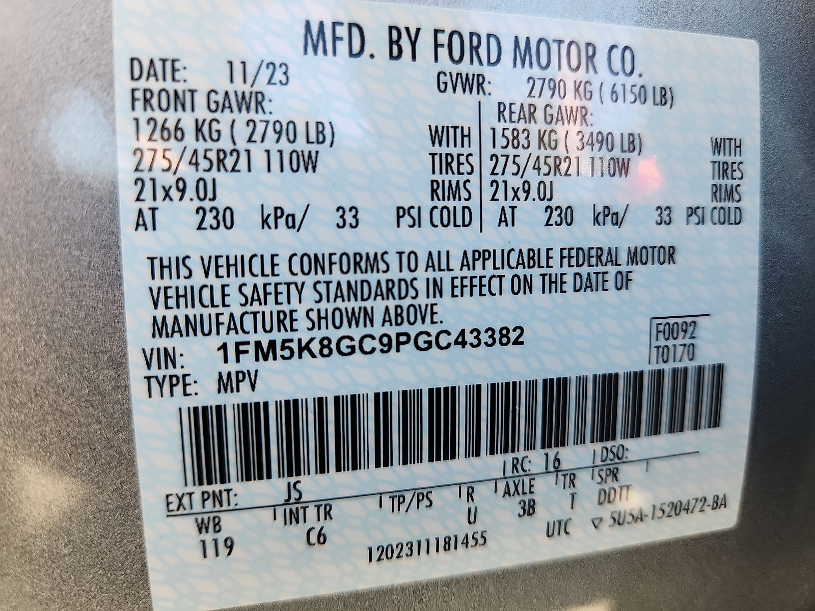 Certified 2023 Ford Explorer ST w/ Equipment Group 401A AWD/4WD image 31