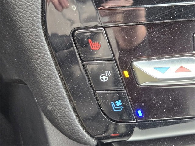 Certified 2024 Ford Explorer Limited image 25