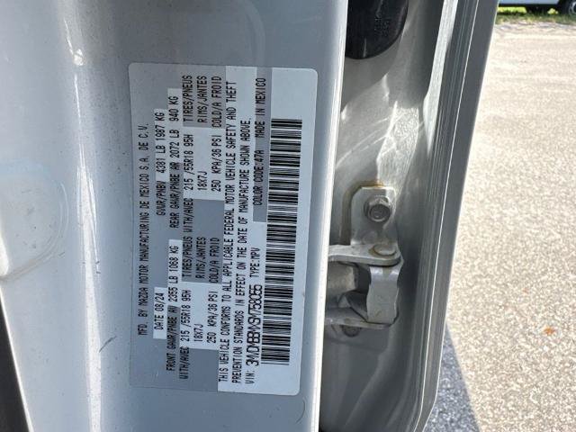 Used 2025 MAZDA CX-30 AWD 2.5 S w/ Select Sport Pkg image 14