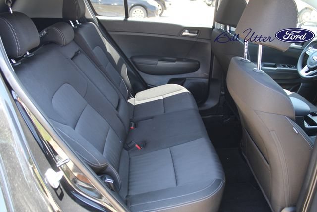 Used 2020 Kia Sportage LX FWD image 12