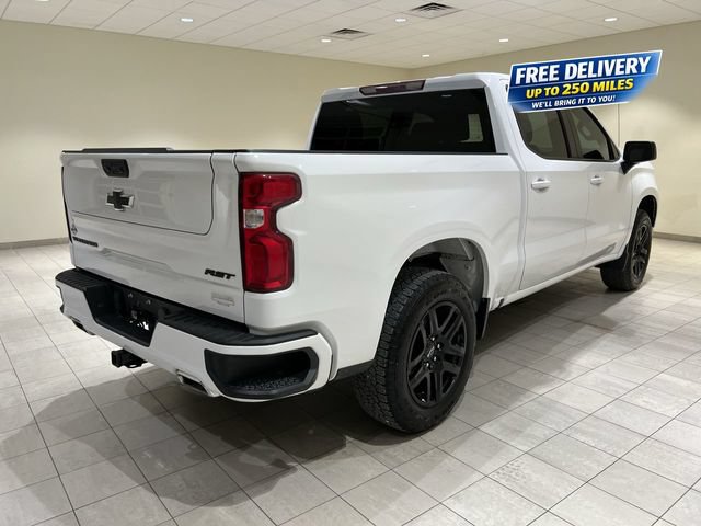 Used 2022 Chevrolet Silverado 1500 RST w/ Z71 Off-Road Package AWD/4WD image 5
