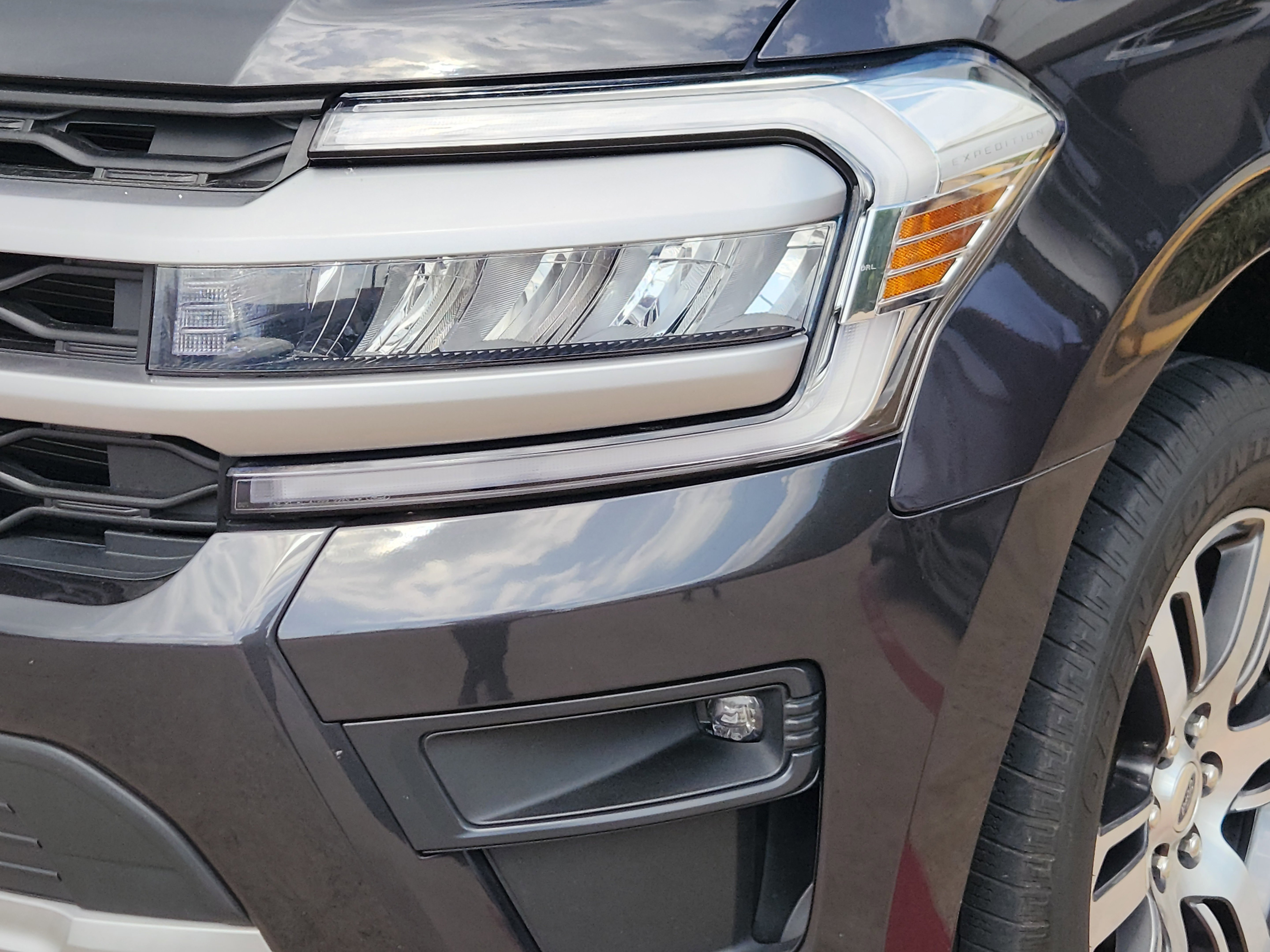 Certified 2022 Ford Expedition XLT image 6