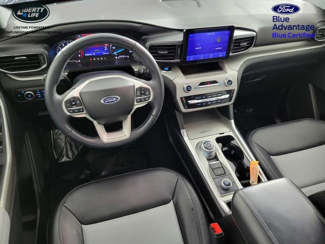 Certified 2023 Ford Explorer XLT w/ Equipment Group 202A image 33