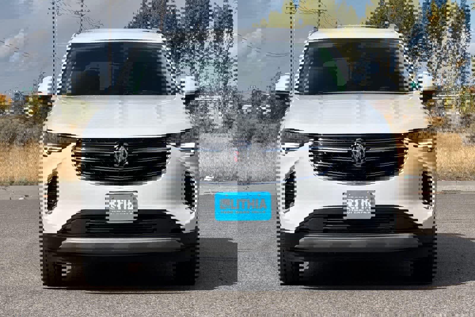 Used 2023 Buick Envision Essence image 8