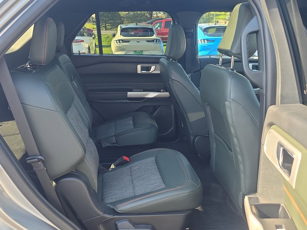 Certified 2024 Ford Explorer Timberline w/ Timberline Technology Package AWD/4WD image 11