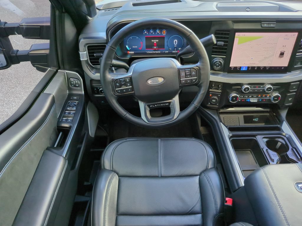 Certified 2025 Ford F250 Platinum w/ FX4 Off-Road Package AWD/4WD image 15
