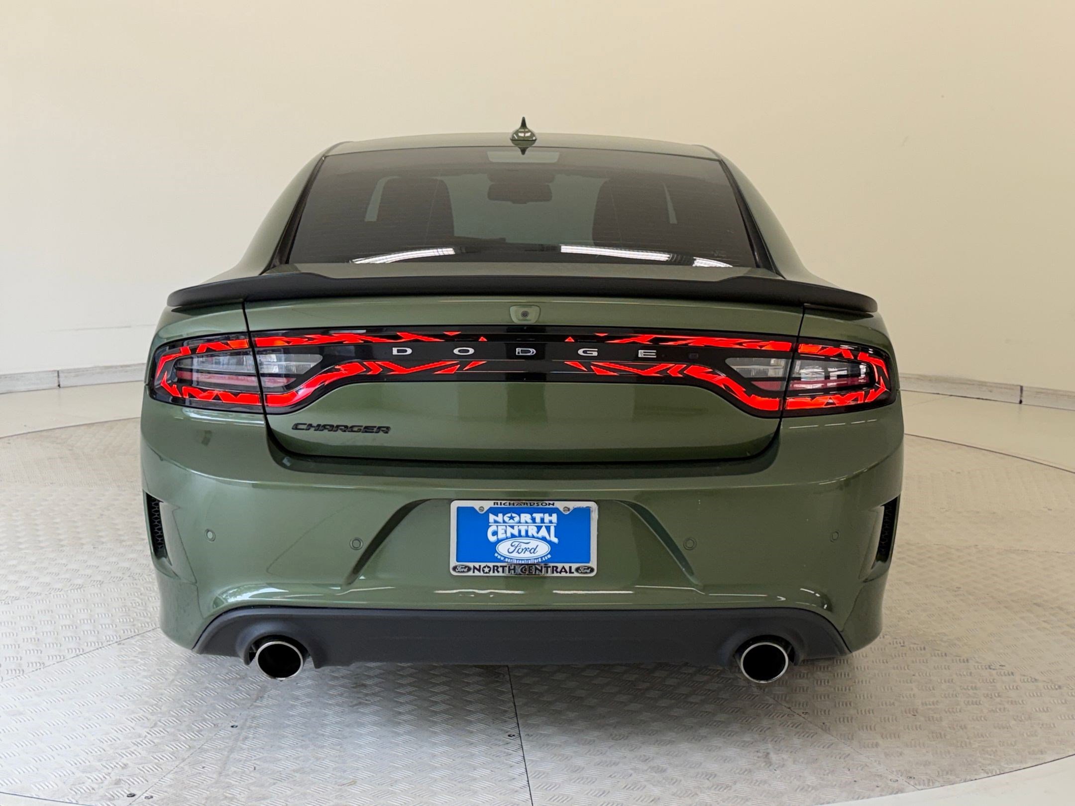 Used 2023 Dodge Charger Scat Pack w/ Plus Group image 4