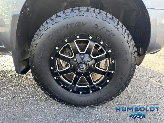 Used 2017 Nissan Frontier SV image 9