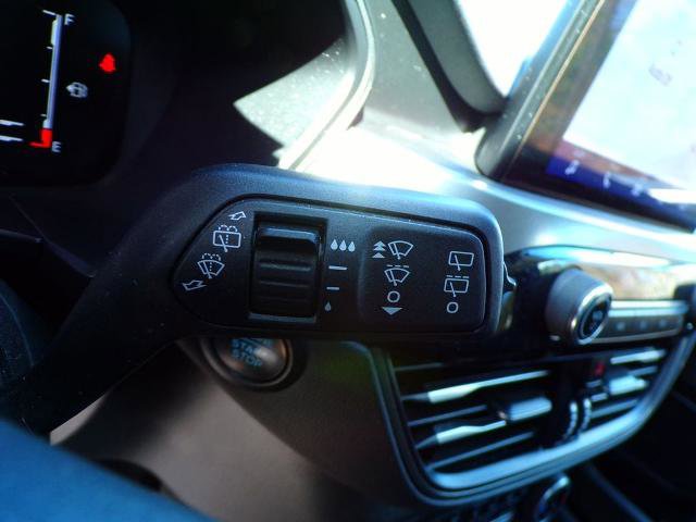 Certified 2023 Ford Escape Active AWD/4WD image 25