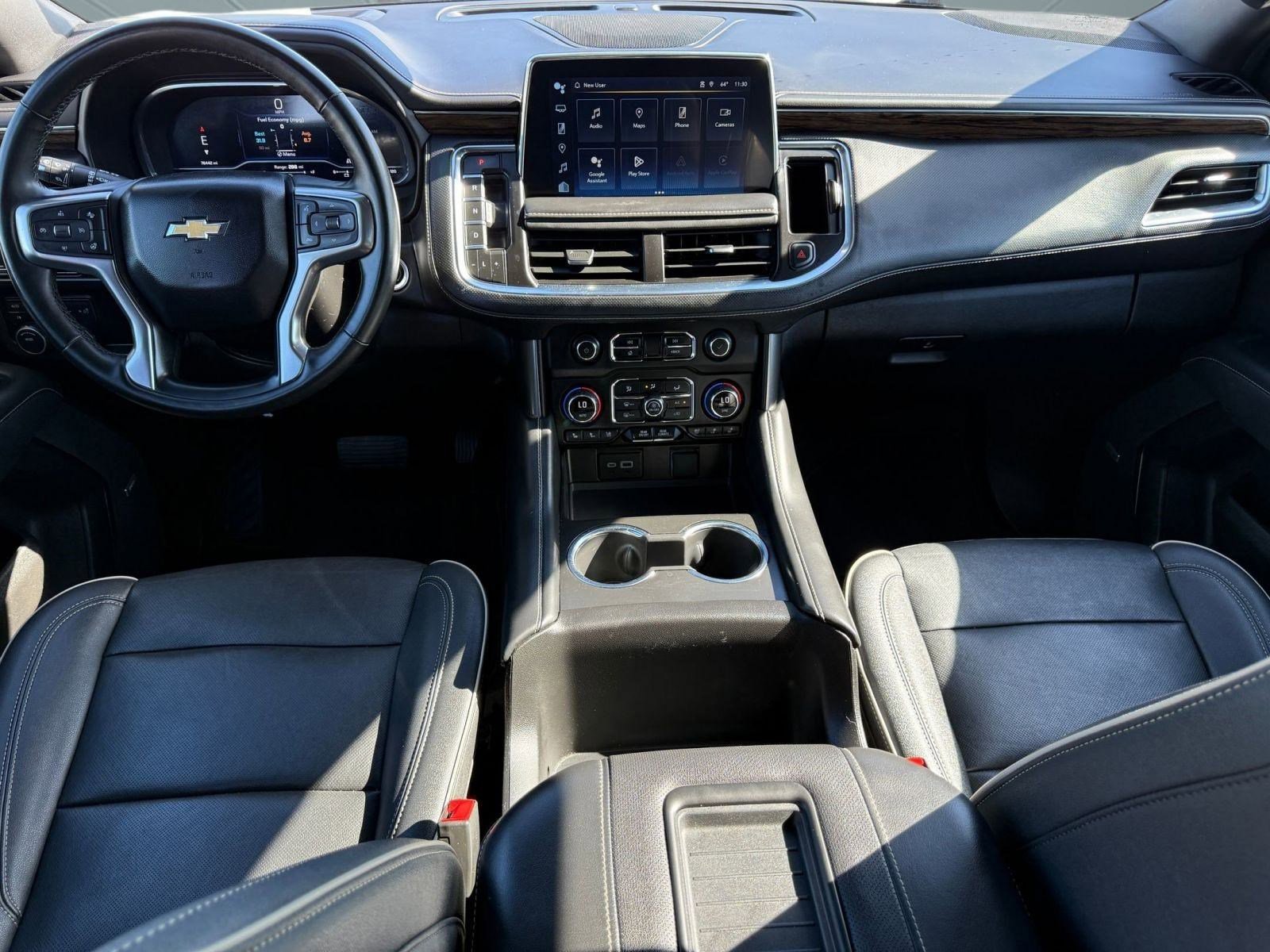 Used 2023 Chevrolet Suburban Premier image 14