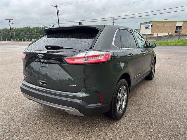 Certified 2024 Ford Edge SEL w/ Convenience Package AWD/4WD image 4