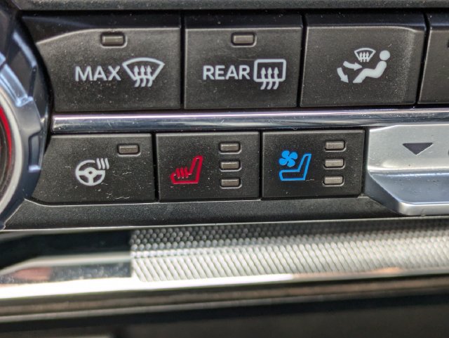Certified 2024 Ford F150 Lariat w/ FX4 Off-Road Package AWD/4WD image 23