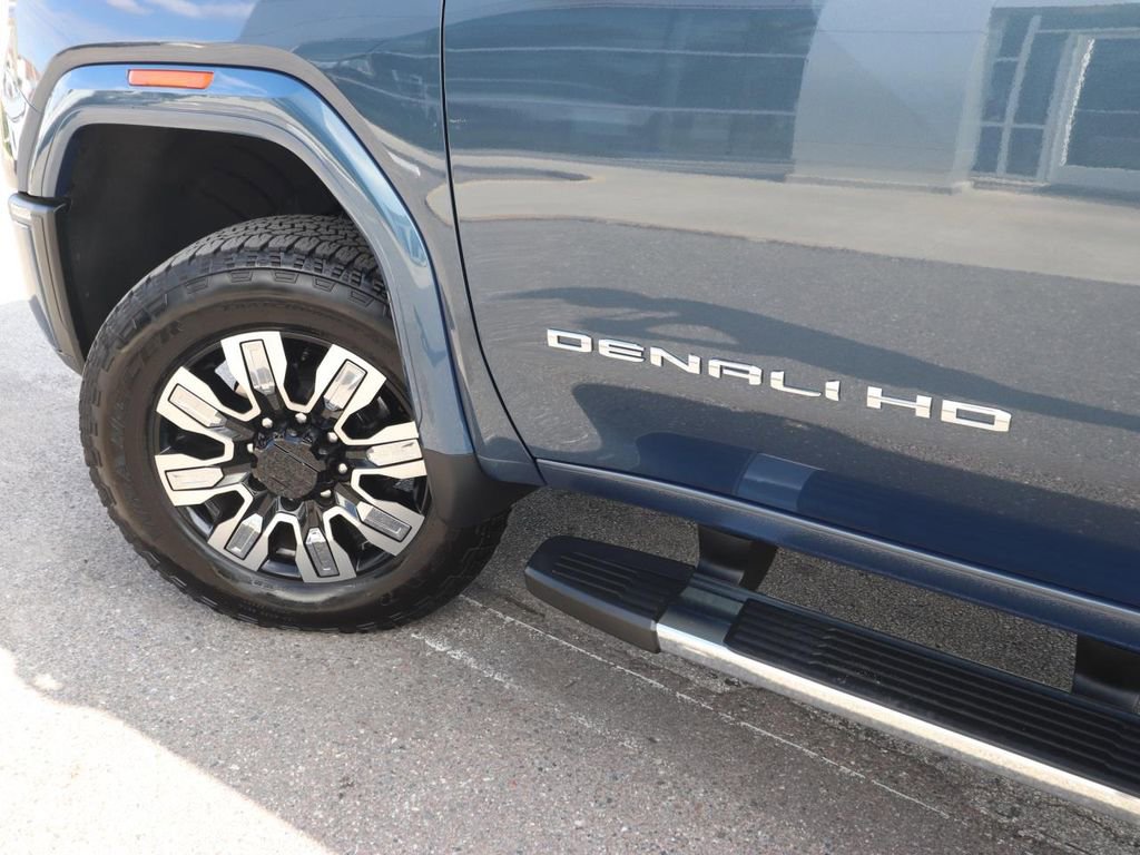 Used 2026 GMC Sierra 2500 Denali w/ Snow Plow Prep/Camper Package AWD/4WD image 3