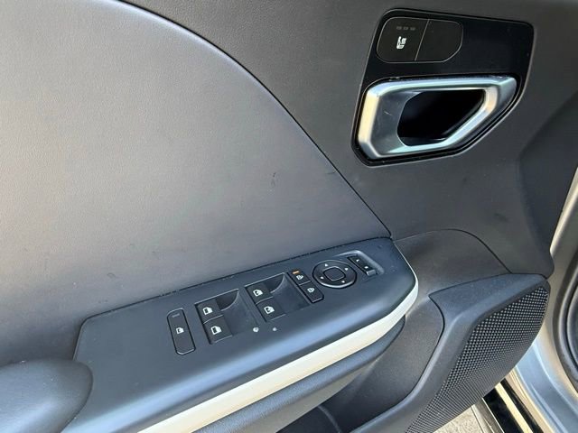 Used 2025 Kia K4 GT-Line FWD image 13