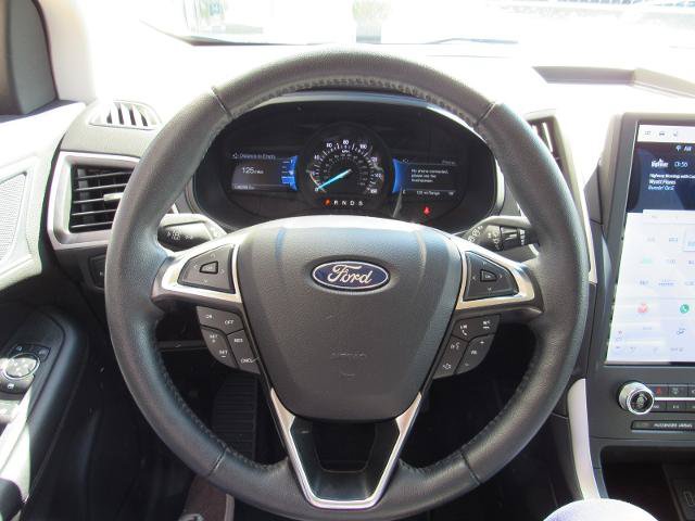 Certified 2024 Ford Edge SEL w/ Convenience Package AWD/4WD image 11