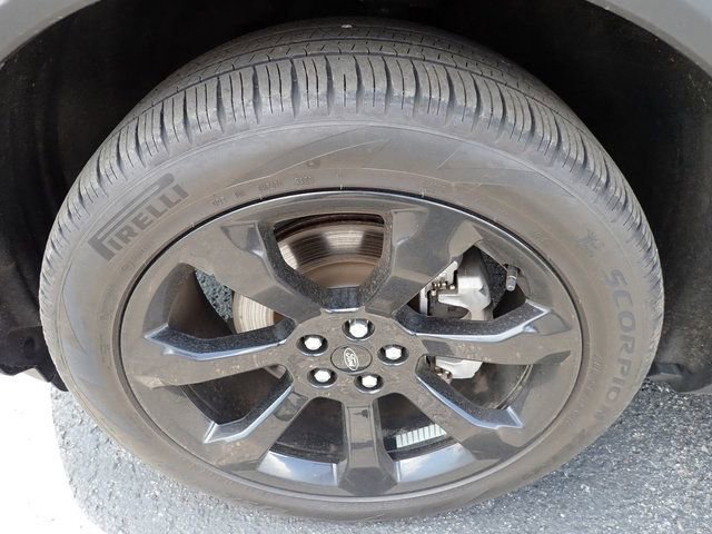 Certified 2024 Ford Explorer ST-Line w/ Class IV Trailer Tow Package AWD/4WD image 15